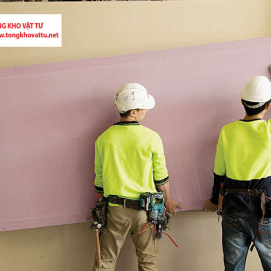 Tấm thạch cao Sheetrock 605×1210