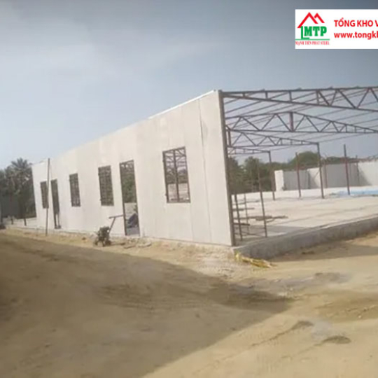Tấm thạch cao Sheetrock 605×1210