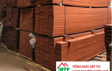 Tại sao ván ép phủ phim là lựa chọn hàng đầu trong xây dựng?