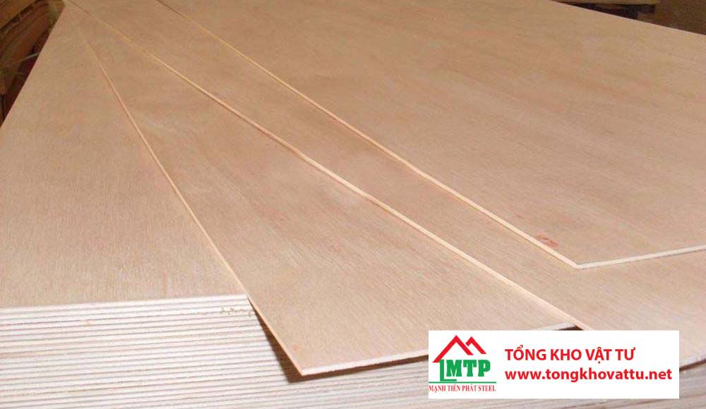 Bí Mật Đằng Sau Những Tấm Ván Ép Hoàn Hảo Mà Nhà Phân Phối Nào Cũng Nên Biết