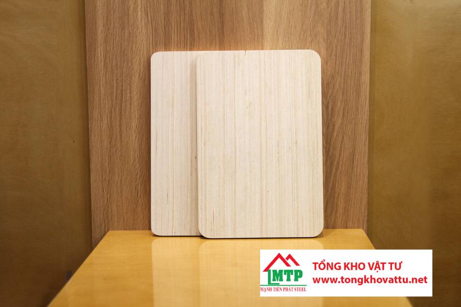 Bí Mật Đằng Sau Những Tấm Ván Ép Hoàn Hảo Mà Nhà Phân Phối Nào Cũng Nên Biết