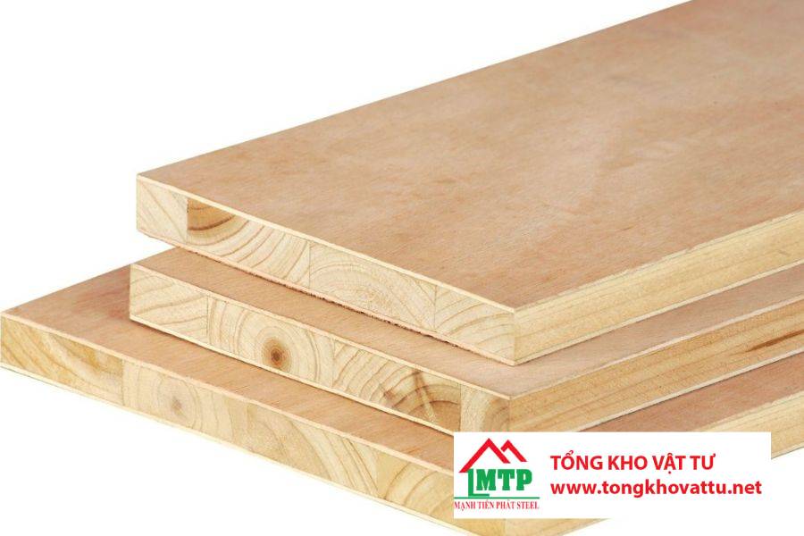 Bí Mật Đằng Sau Những Tấm Ván Ép Hoàn Hảo Mà Nhà Phân Phối Nào Cũng Nên Biết