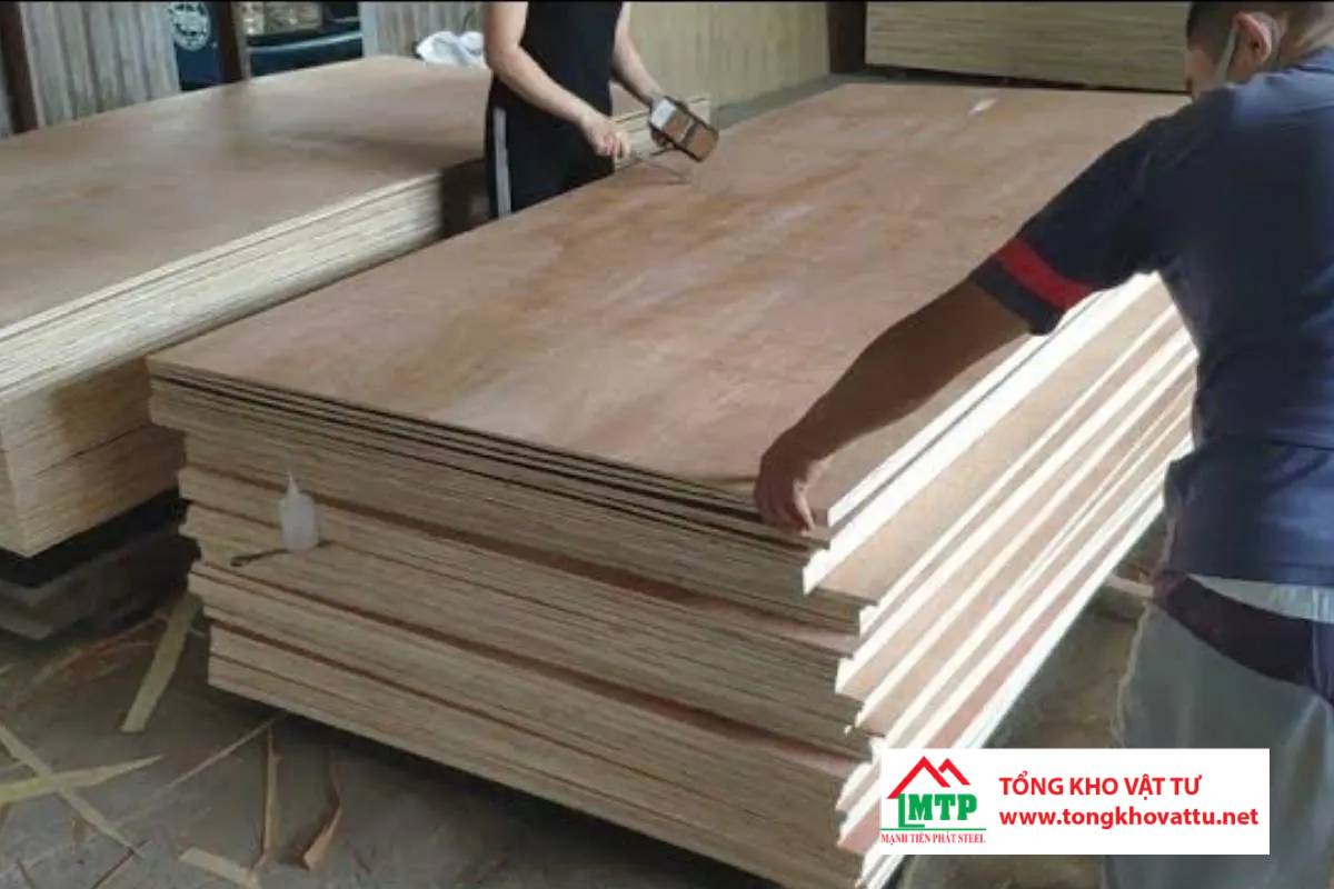 Cách chọn độ dày ván ép bao bì phù hợp