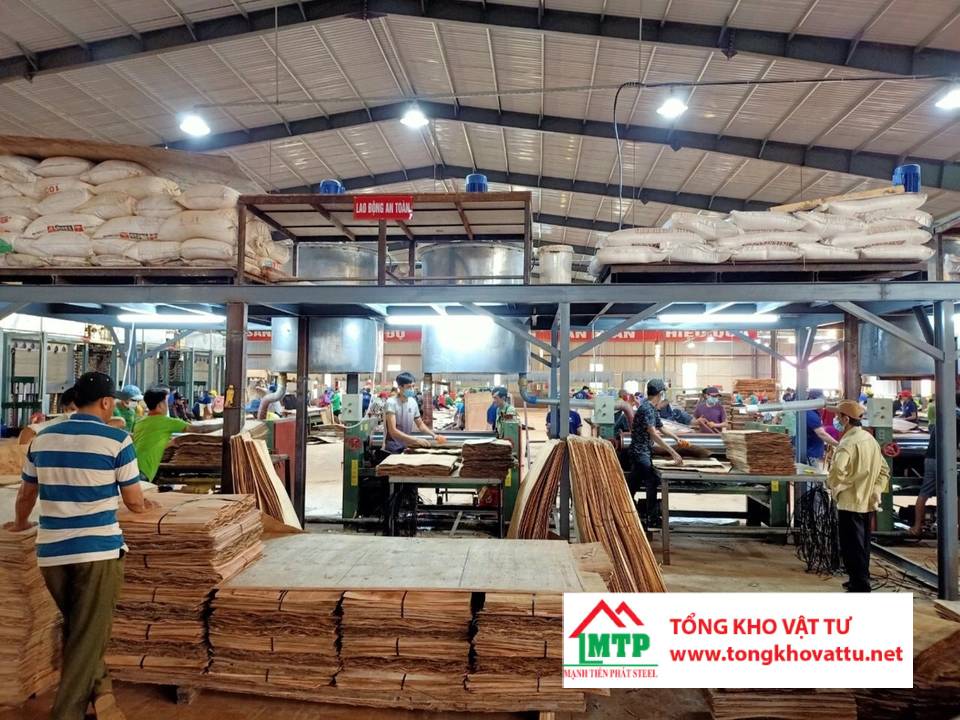 Công nghệ sản xuất ván ép phủ phim tiên tiến