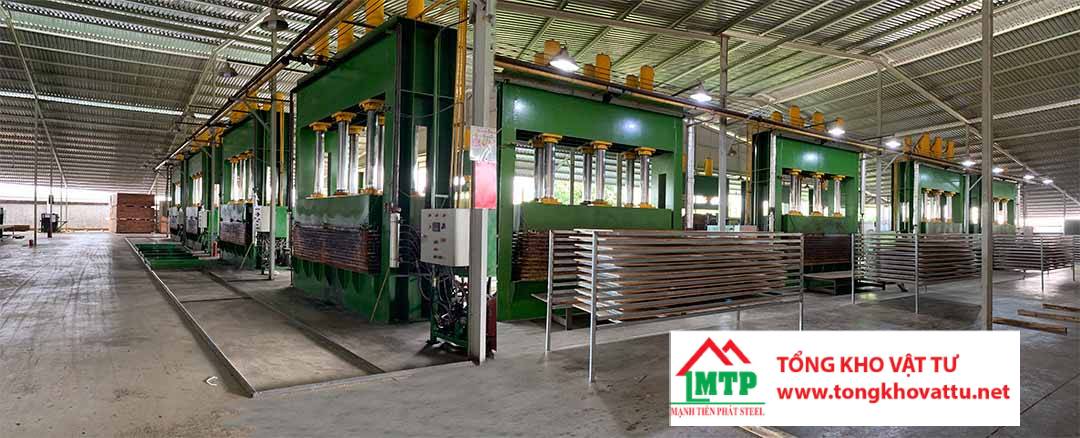 Công nghệ sản xuất ván ép phủ phim tiên tiến