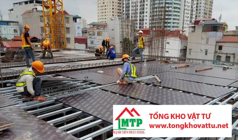 Giải pháp máy móc tối ưu trong sản xuất ván ép phủ phim