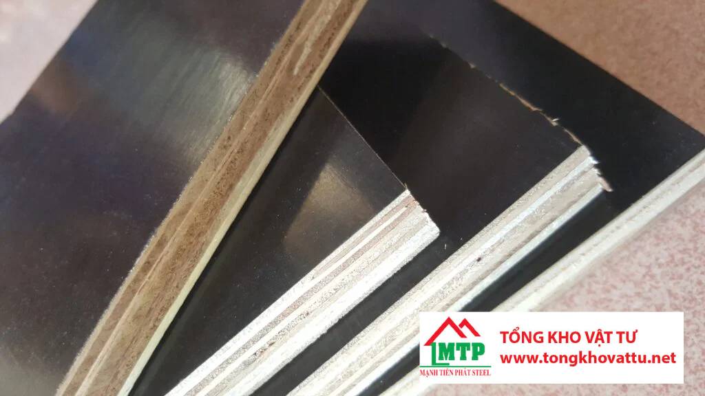 Khám phá công ty sản xuất ván ép phủ phim