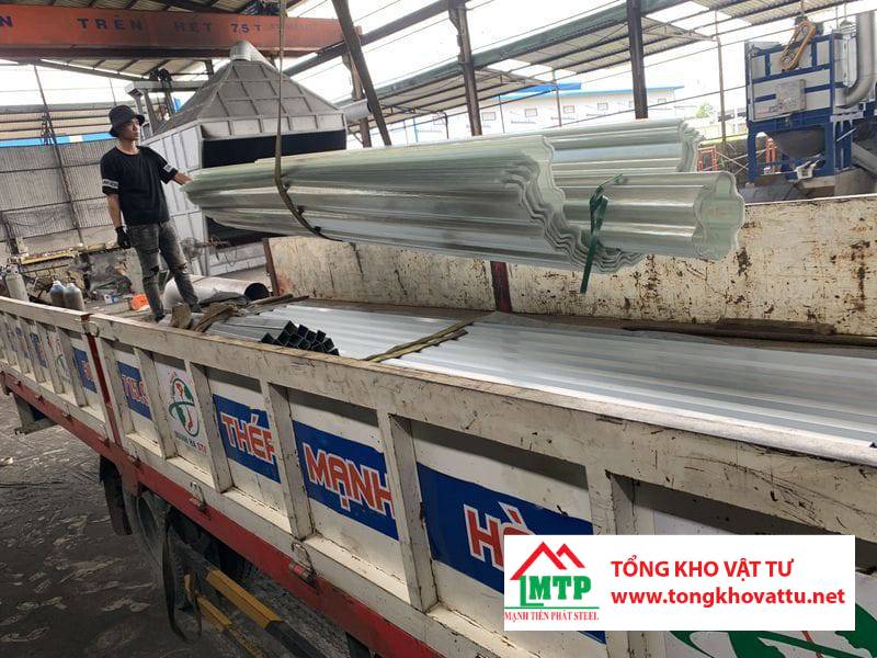 Kích Thước Tôn Nhựa Lấy Sáng