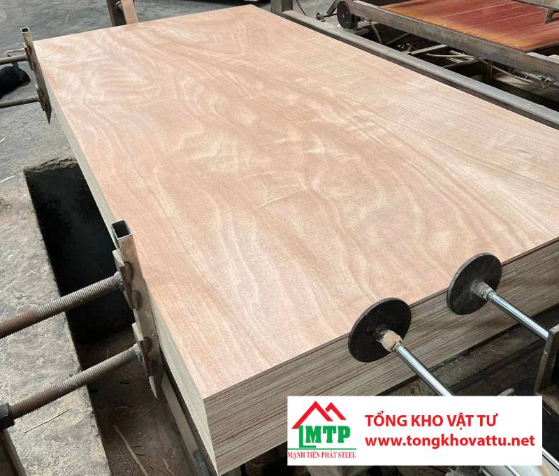 Những điều cần lưu ý khi lựa chọn ván ép bao bì