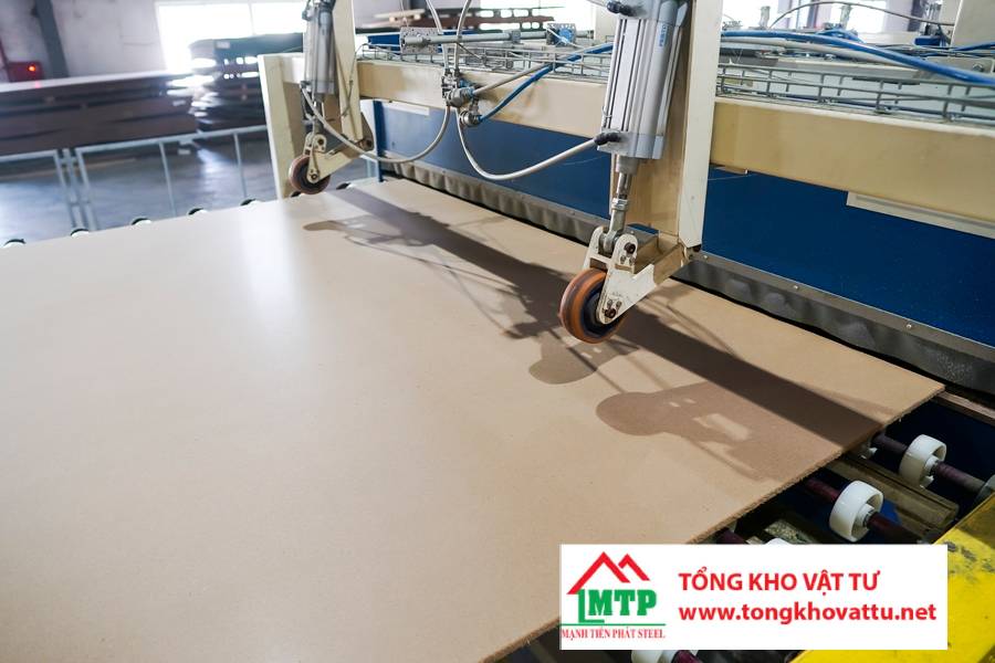 Quy trình sản xuất ván ép bao bì