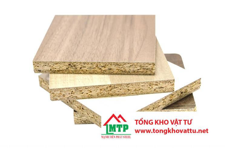 So Sánh Ván Ép Trang Trí và Gỗ Tự Nhiên: Nên Chọn Loại Nào?