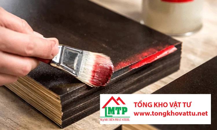 Tại sao nên sơn cạnh ván ép?