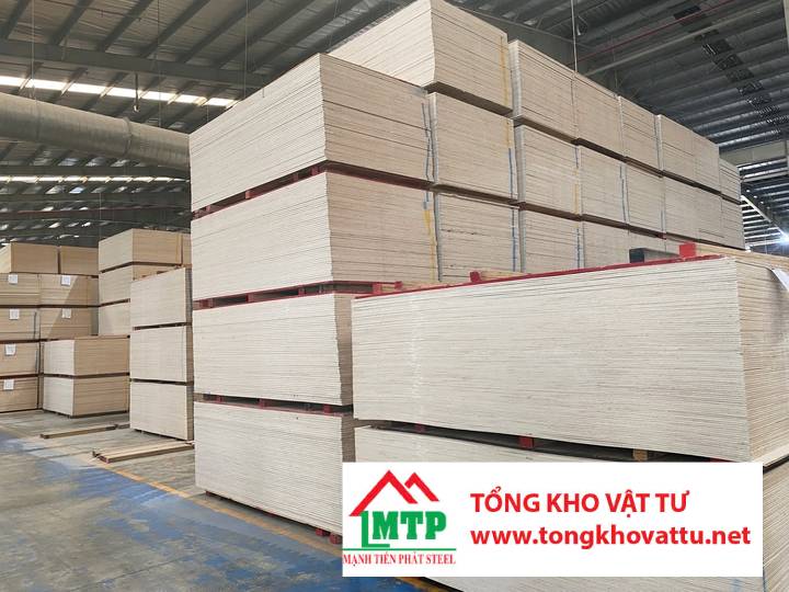 Tại Sao Phải Phơi Khô Độn Trước Khi Sản Xuất Ván Ép?