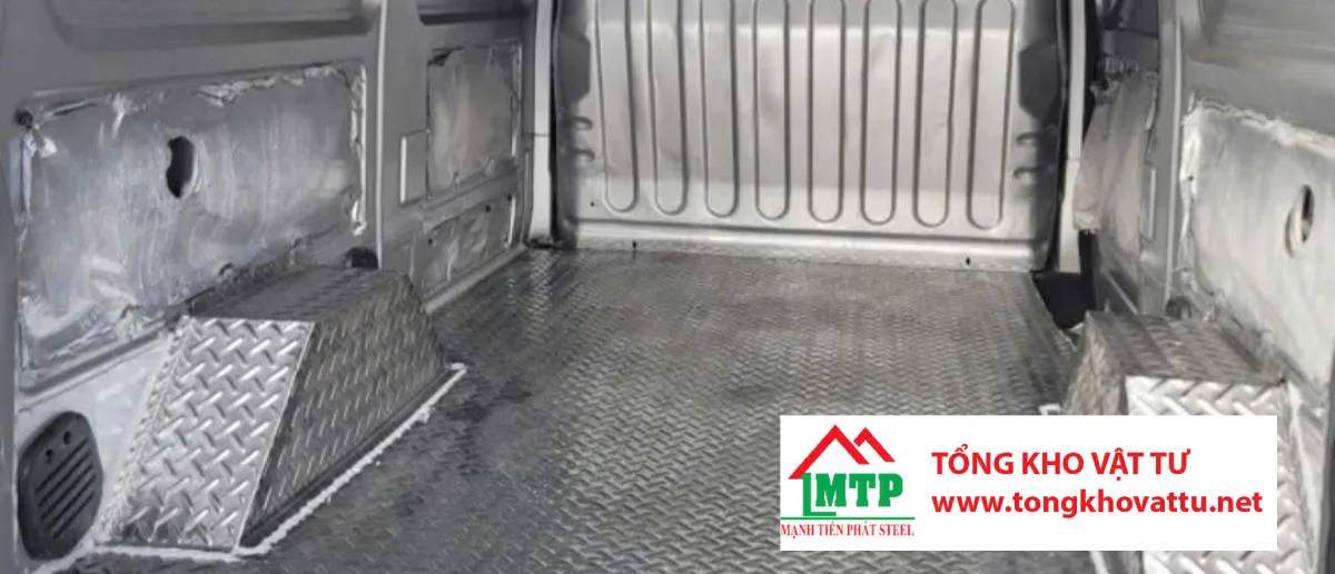 Tấm INOX Lót Sàn Xe, Thùng Xe Nên Dùng Loại Nào?