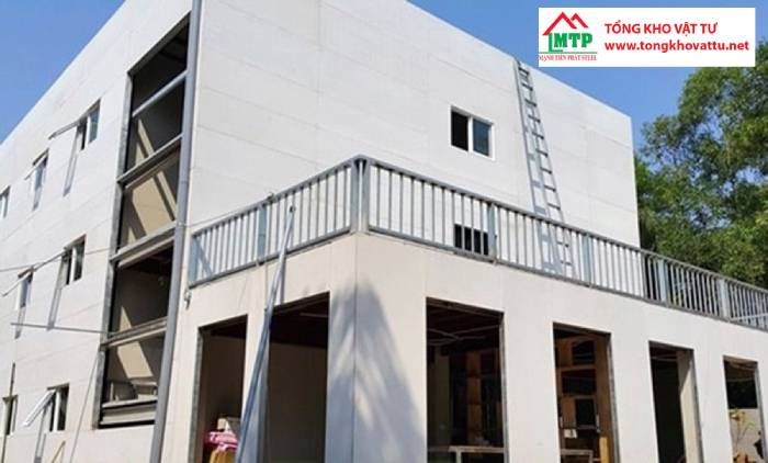 Tấm xi măng bo được sử dụng như một giải pháp chống nóng trong điều kiện thời tiết của Việt Nam