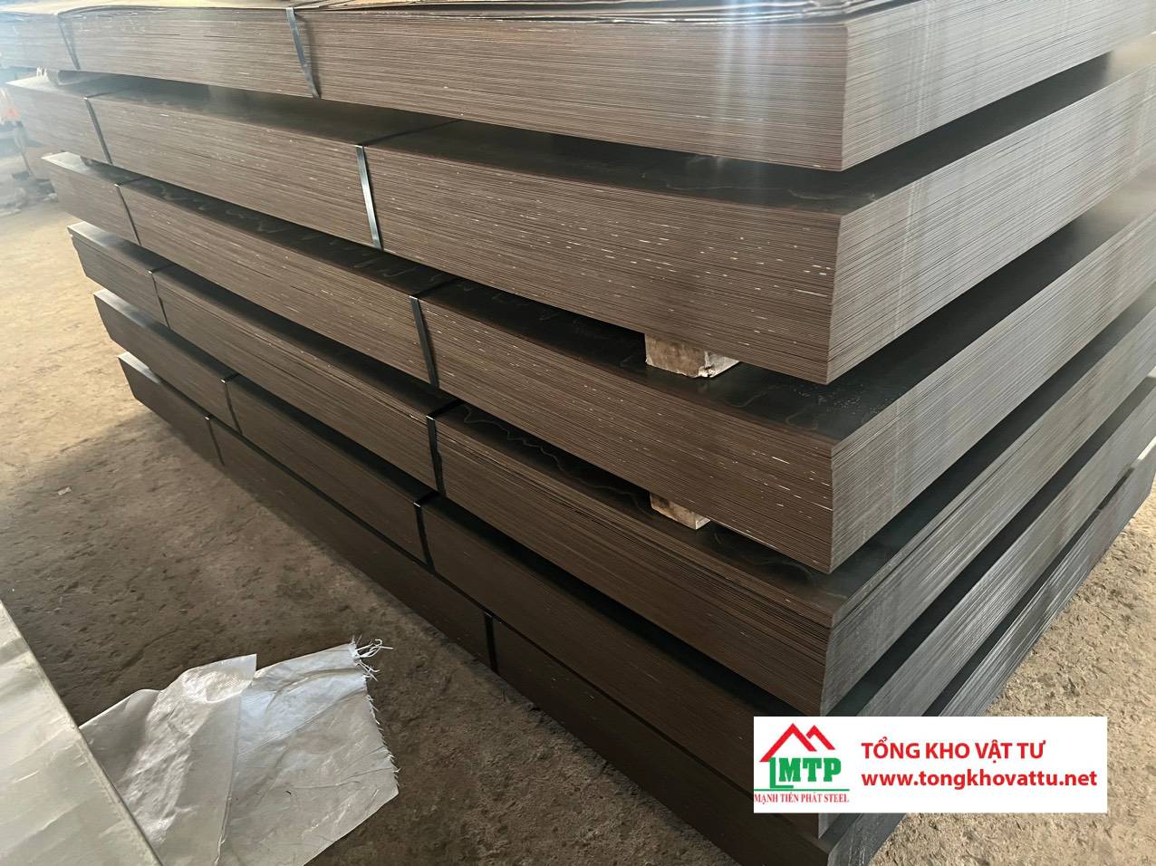 Thép tấm cán nóng SS400