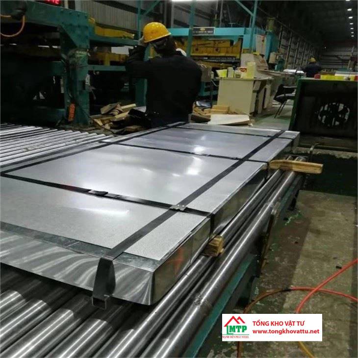 Thép tấm mạ kẽm DX51D