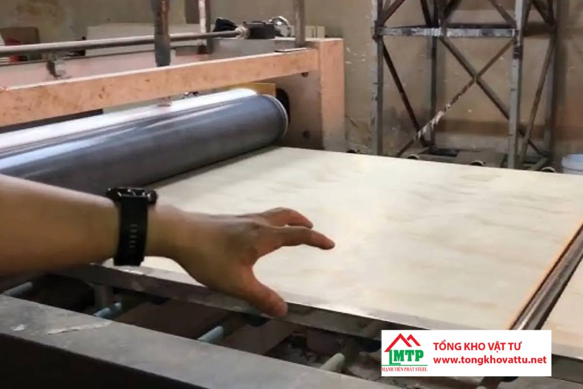 Tìm hiểu về ván ép bao bì xuất khẩu chất lượng cao