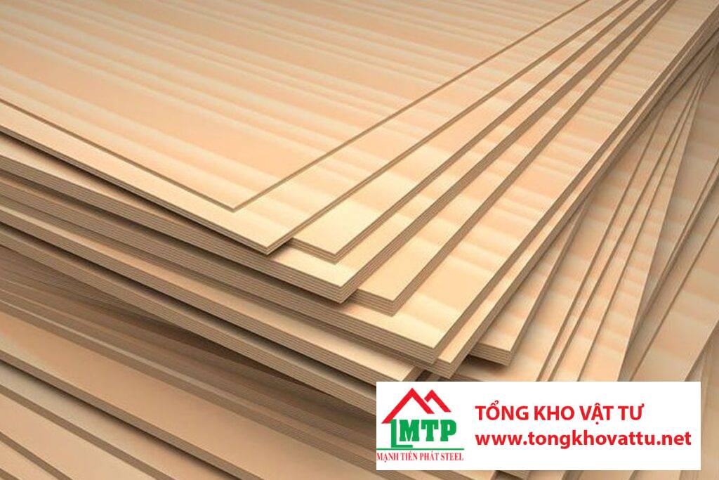 Ván ép và môi trường: Giải pháp bền vững cho ngành sản xuất