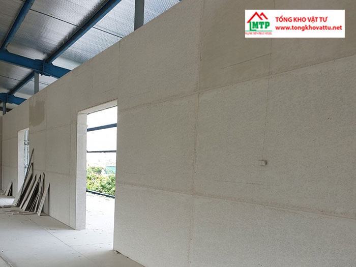 Tấm xi măng làm vách ngăn ngoài trời có khả năng chịu lực