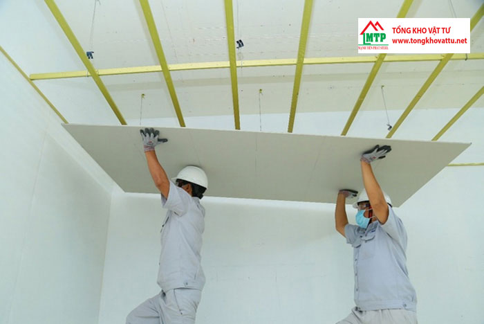 Làm trần nhà bằng tấm Cemboard có được không?