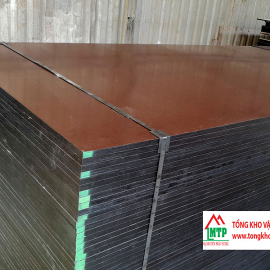 Ván ép phủ phim 18 ly (18mm)